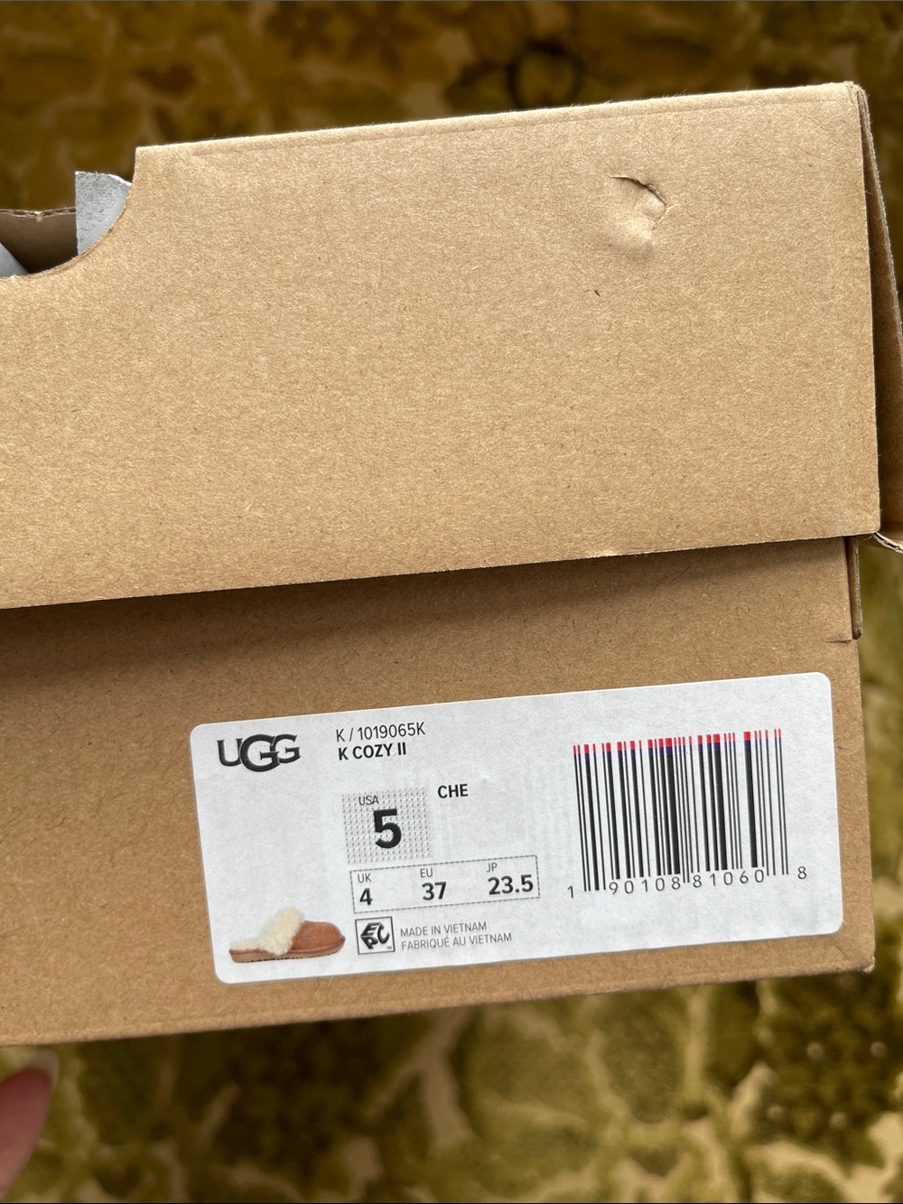 ‼️SOLD‼️UGG Cozy Suede Chestnut Slippers - Picture 12 of 15